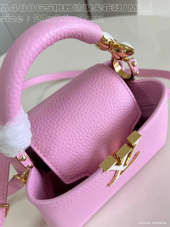Official oldcobbler VUITTON MINI-21*14*8CM CAPUCINES LOUIS 0724